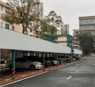 <strong>软件系统不变性程度高</strong>